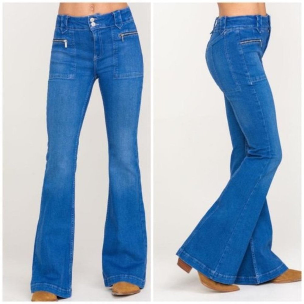 🎁 FREE People Layla Flared Leg Jeans - Picture 1 of 15